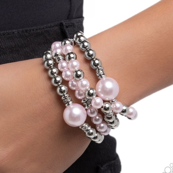 jewelry Jewelry - NWT Pink/Silver Beaded Stretchy Bracelet Set(Last One)